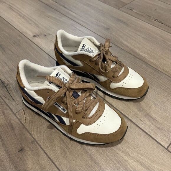 Reebok Classic Leather Low Brown Navy Size 5 Trendy Suede 622 - Picture 2 of 10